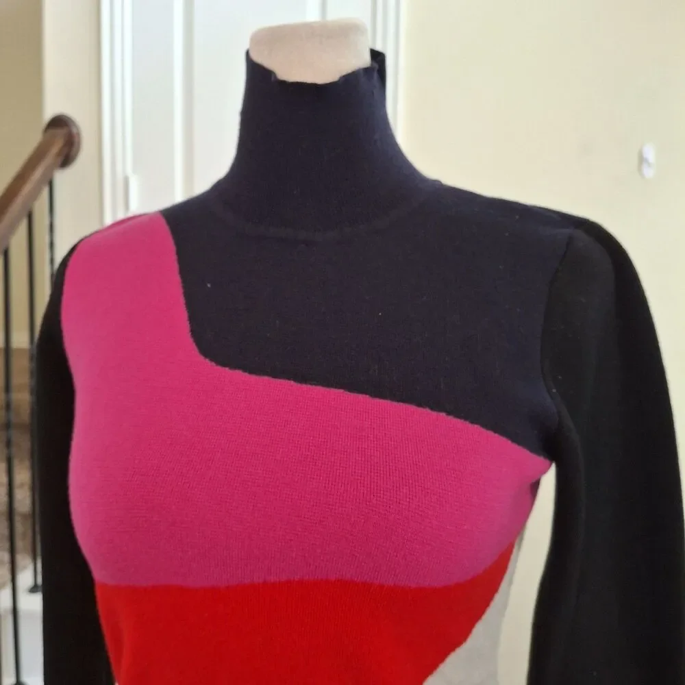 Diane von Furstenberg Colorblock Turtleneck Knit Sweater Women XS Fit Asymmetric